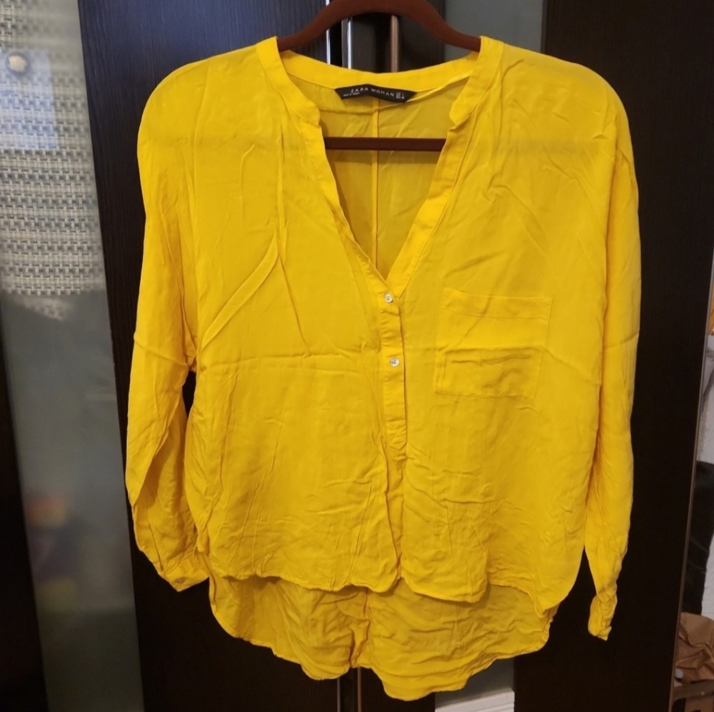 NWOT Zara Button Down Shirt, Blouse, Top Size Large